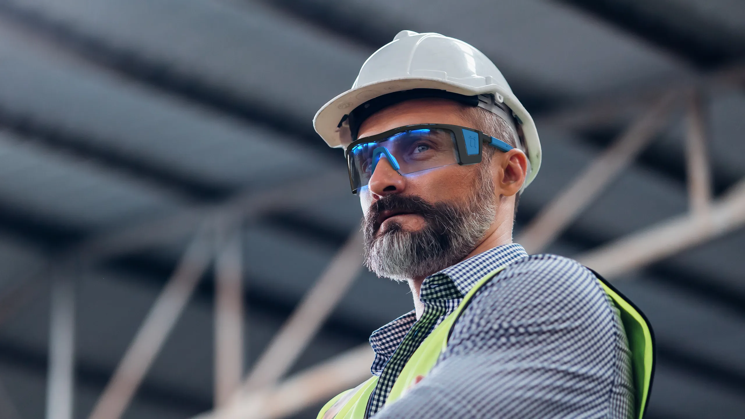 Smart Safety Glasses wint iF Design Award Hero Banner